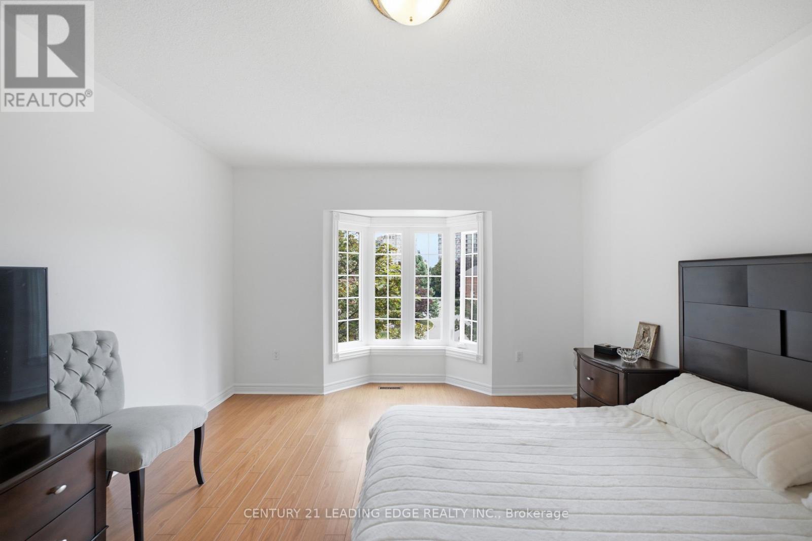 11 Guildpark Pathway, Toronto, Ontario  M1J 3P1 - Photo 24 - E13708290