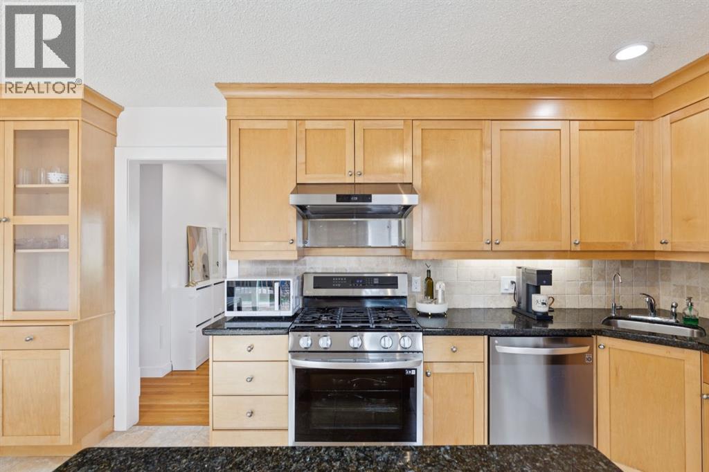 4927 10 Avenue SW, Calgary, Alberta  T3C 0M3 - Photo 12 - A2338562