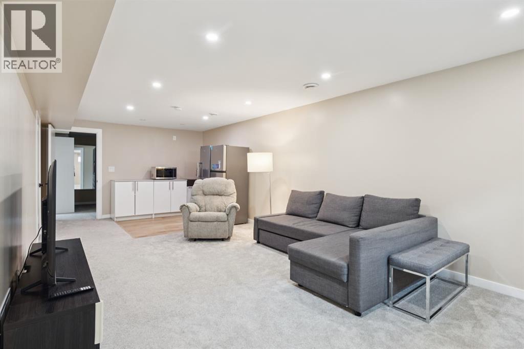 4927 10 Avenue SW, Calgary, Alberta  T3C 0M3 - Photo 18 - A2338562