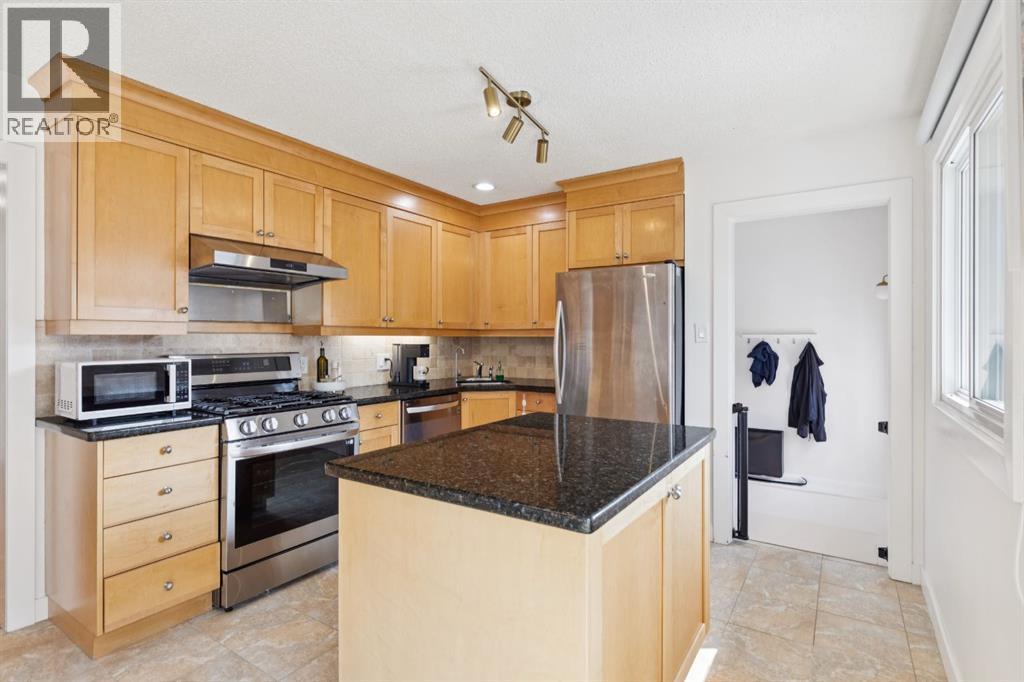 4927 10 Avenue SW, Calgary, Alberta  T3C 0M3 - Photo 11 - A2338562