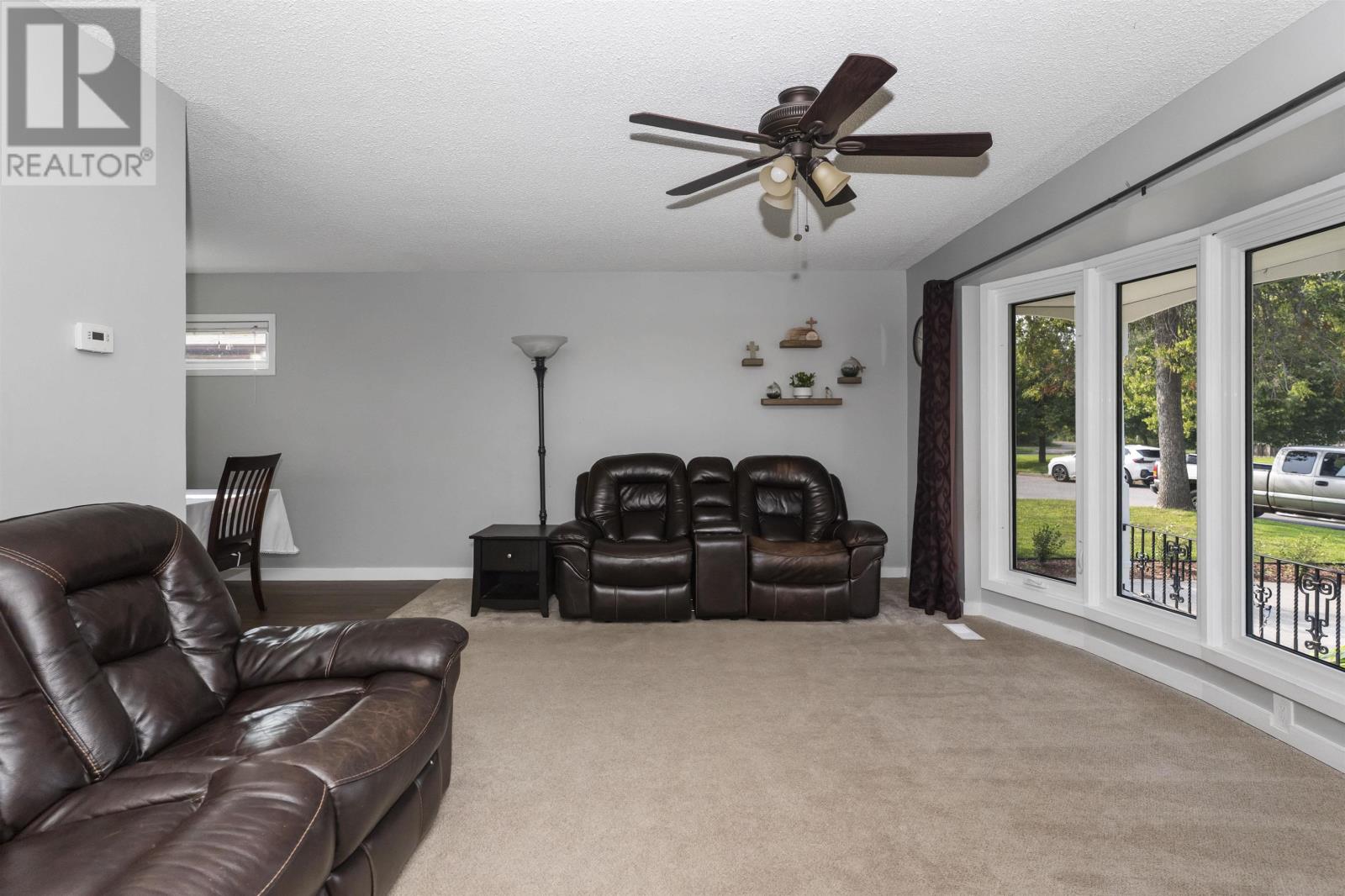 556 Laurentian Dr, Thunder Bay, Ontario  P7C 5J8 - Photo 12 - TB2602499