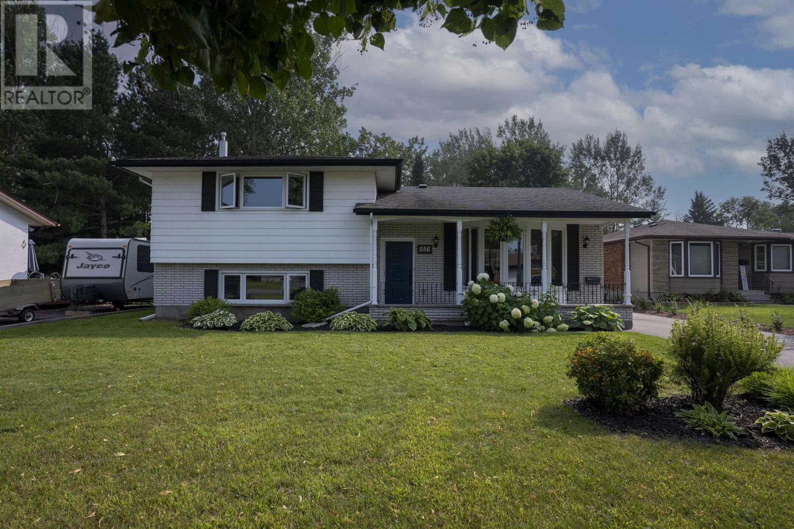 556 Laurentian Dr, Thunder Bay, Ontario  P7C 5J8 - Photo 45 - TB2602499