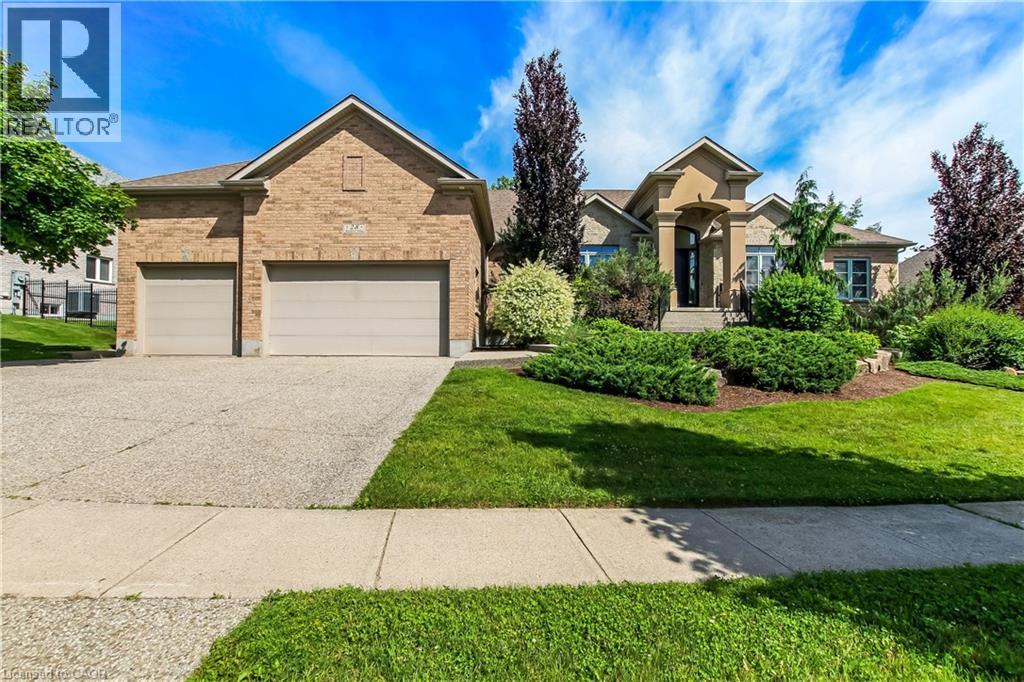 28 RICKERT Way, Mannheim, Ontario
