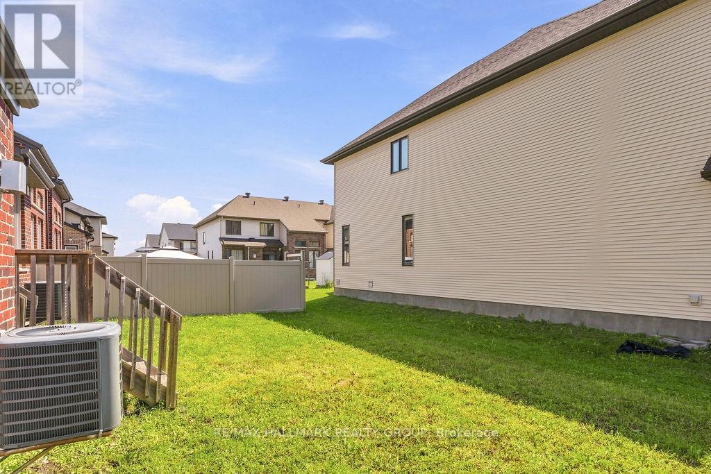 254 Dolce Crescent, Ottawa, Ontario  K1X 0B3 - Photo 44 - X13709382