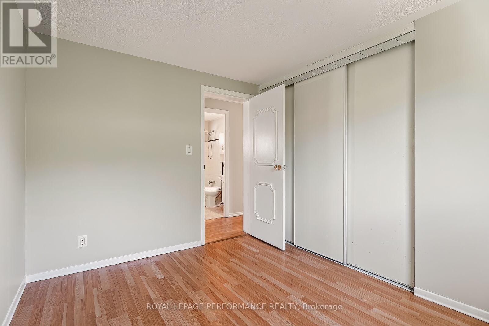 2179 Erinbrook Crescent, Ottawa, Ontario  K1B 4J7 - Photo 26 - X13709416