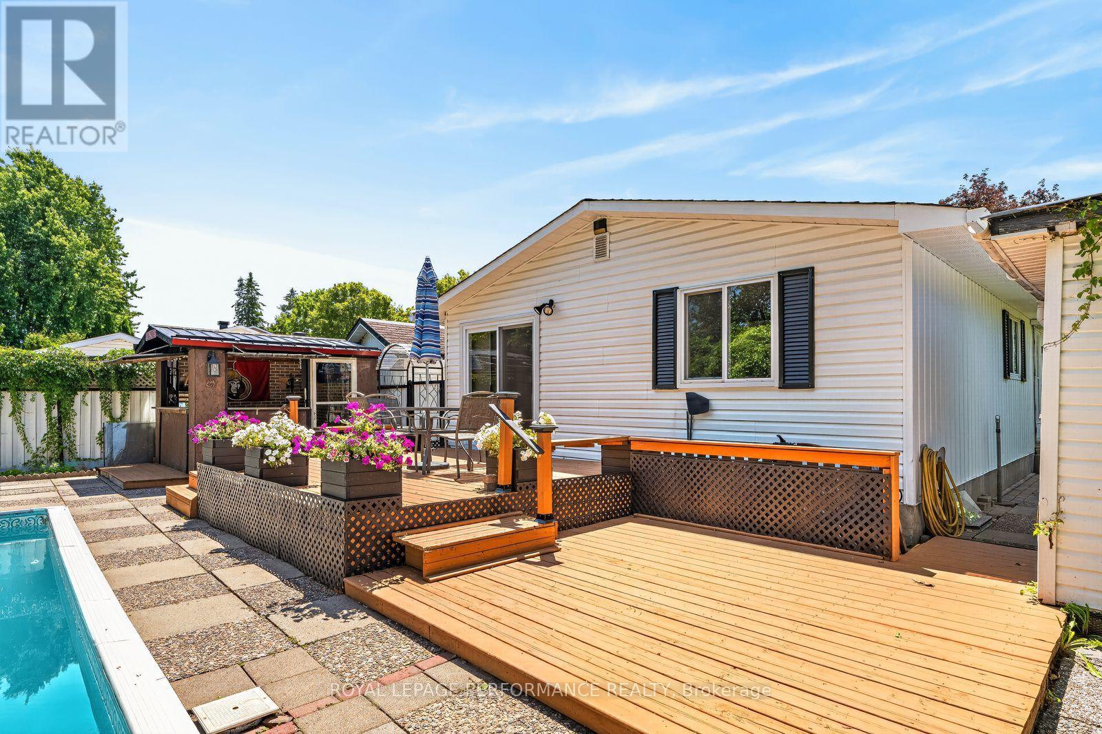 2179 Erinbrook Crescent, Ottawa, Ontario  K1B 4J7 - Photo 43 - X13709416