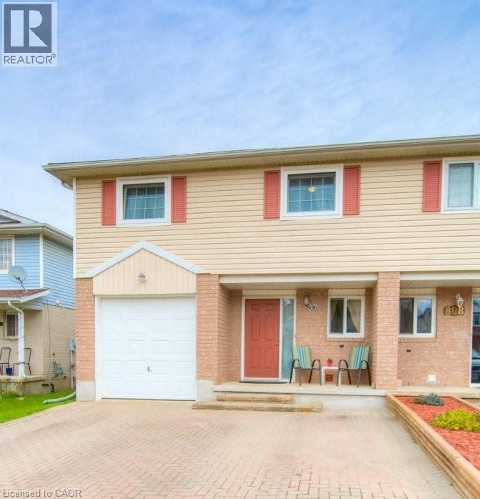 806 FAIRWAY Crescent, Kitchener, Ontario