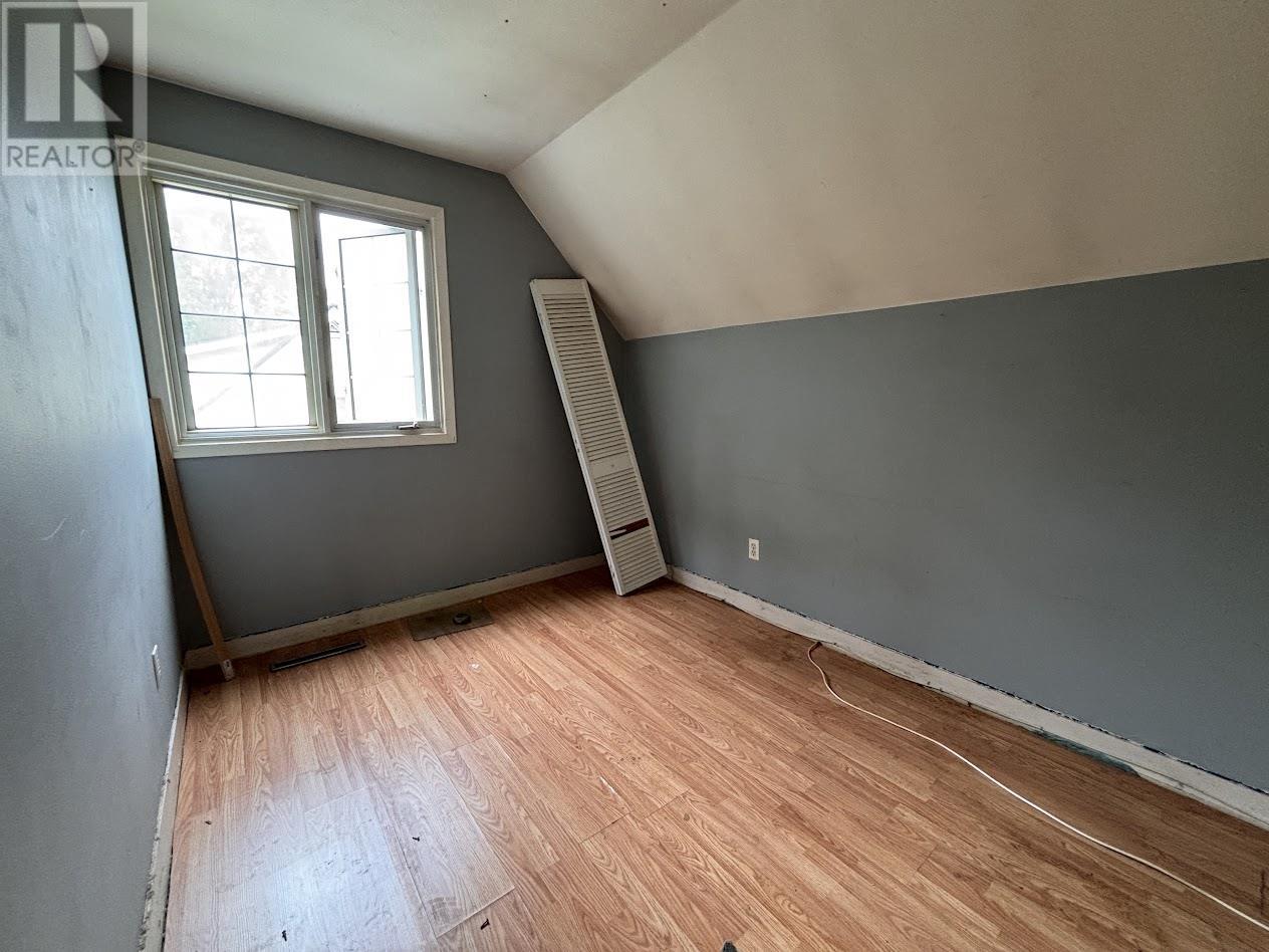 7 Mona Dr, Manitouwadge, Ontario  P0T 2C0 - Photo 14 - TB2602504