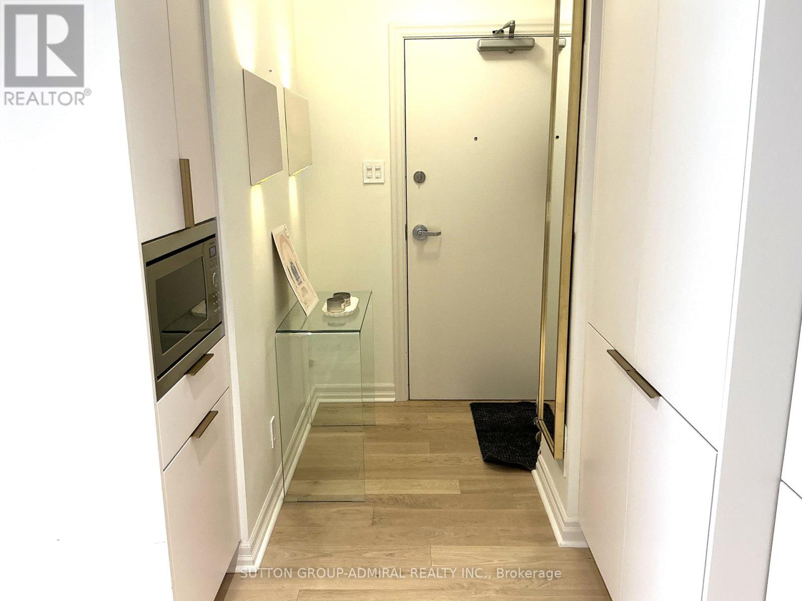 301 - 1174 Yonge Street, Toronto, Ontario  M4W 2L9 - Photo 17 - C13709332