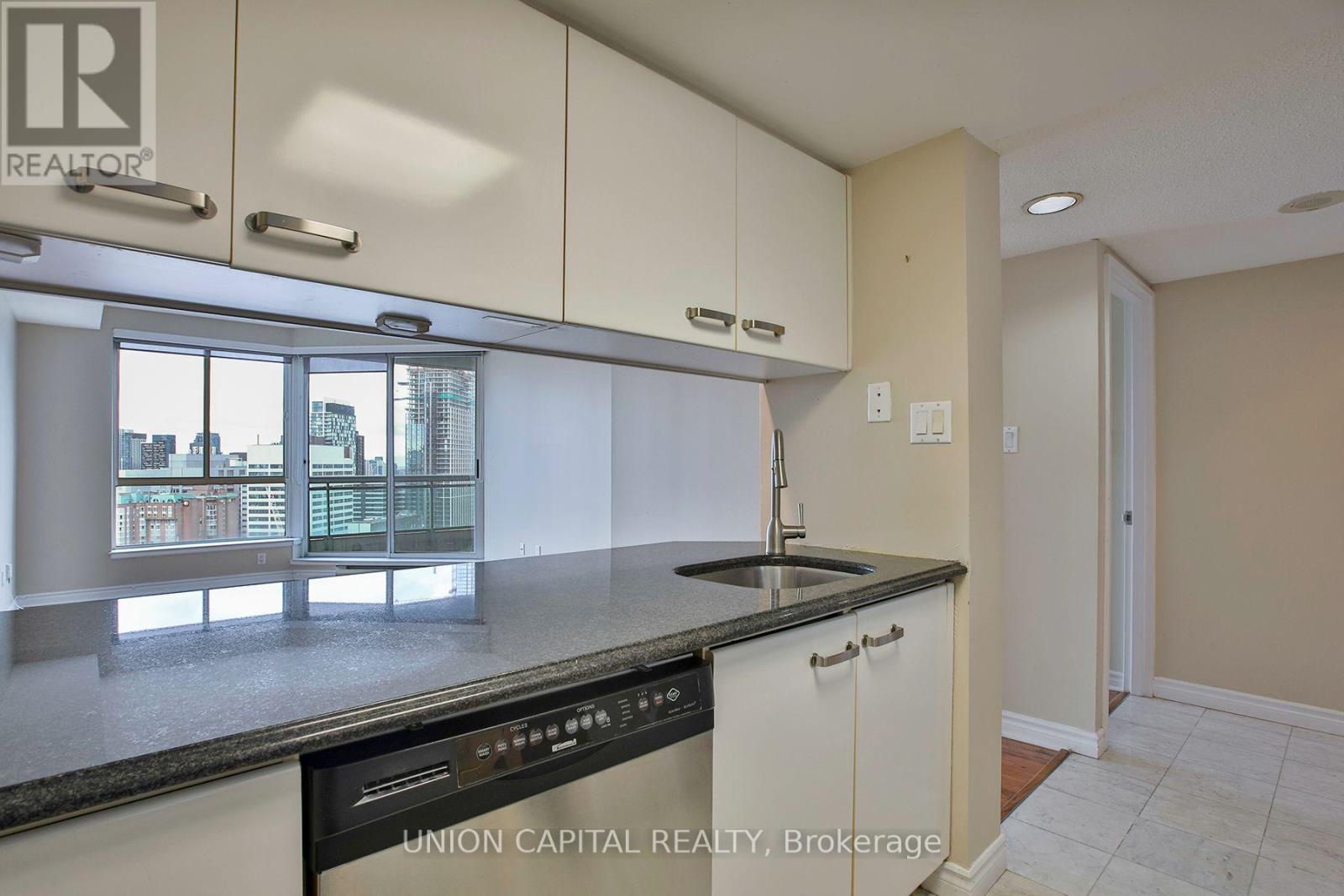 3412 - 38 Elm Street, Toronto, Ontario  M5G 2K5 - Photo 10 - C13709344