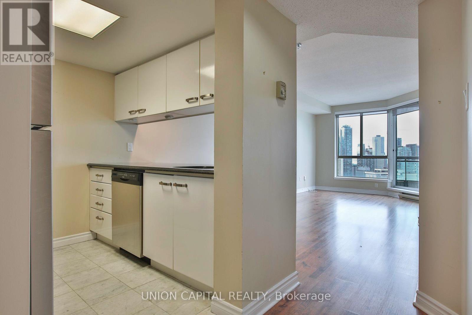 3412 - 38 Elm Street, Toronto, Ontario  M5G 2K5 - Photo 3 - C13709344