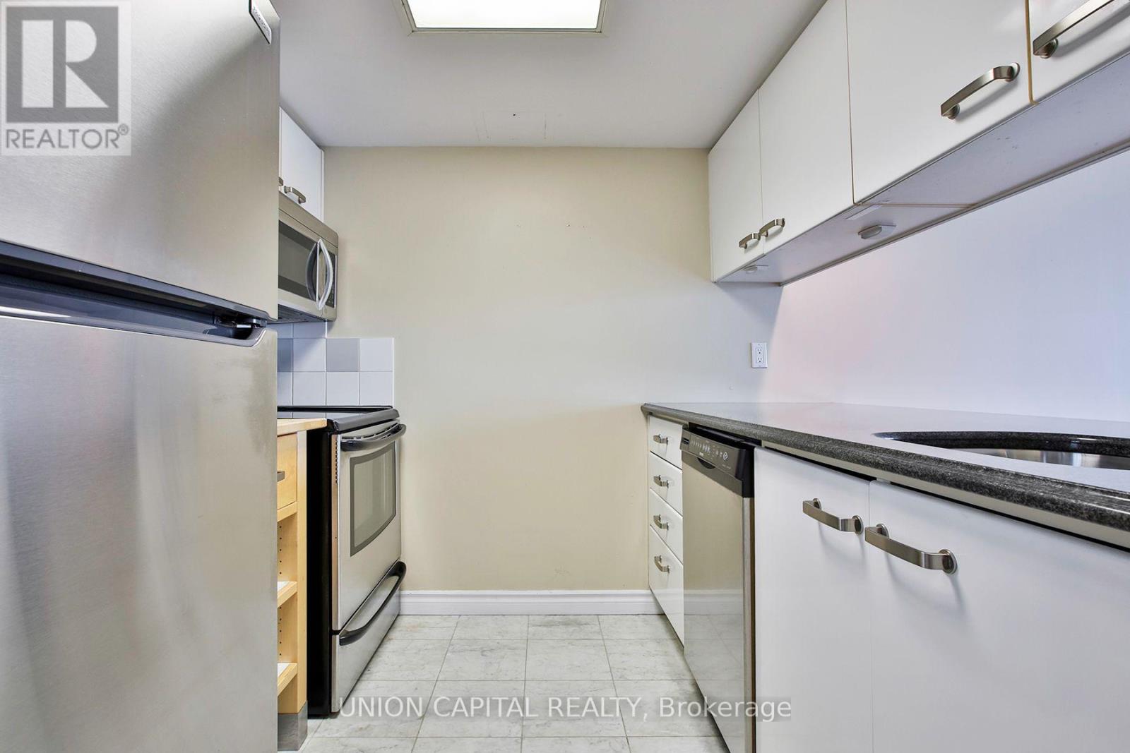 3412 - 38 Elm Street, Toronto, Ontario  M5G 2K5 - Photo 4 - C13709344
