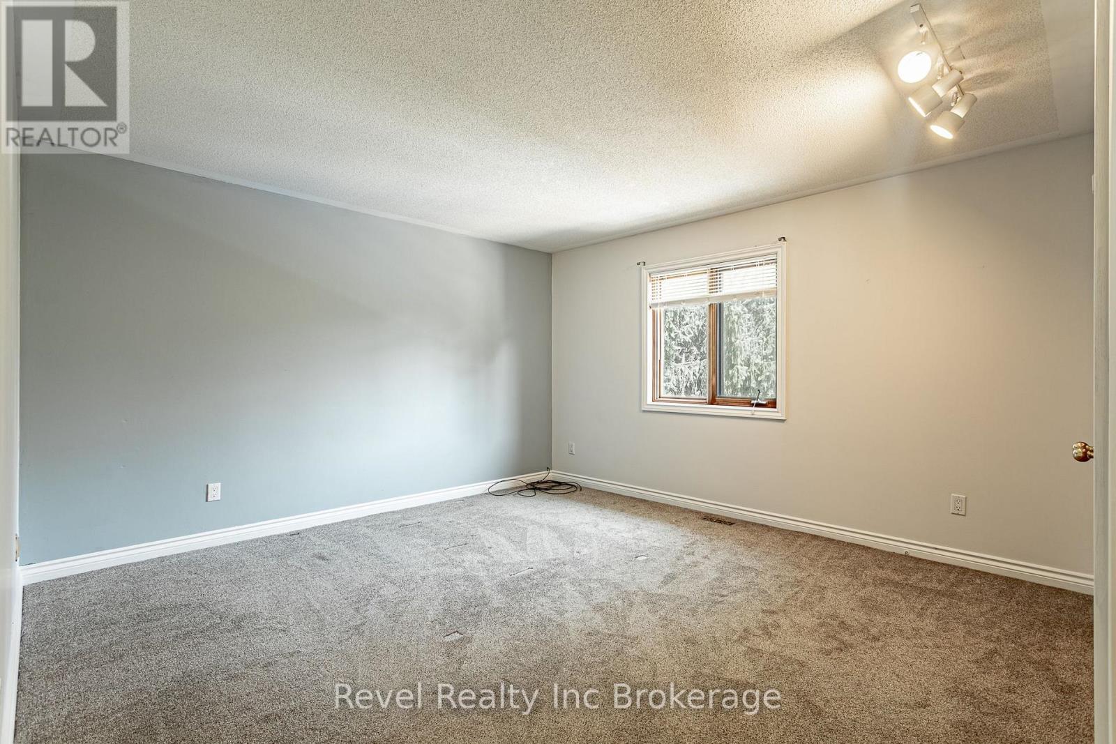 24 Mcnab Street, Zorra, Ontario  N5C 3J6 - Photo 22 - X13709354