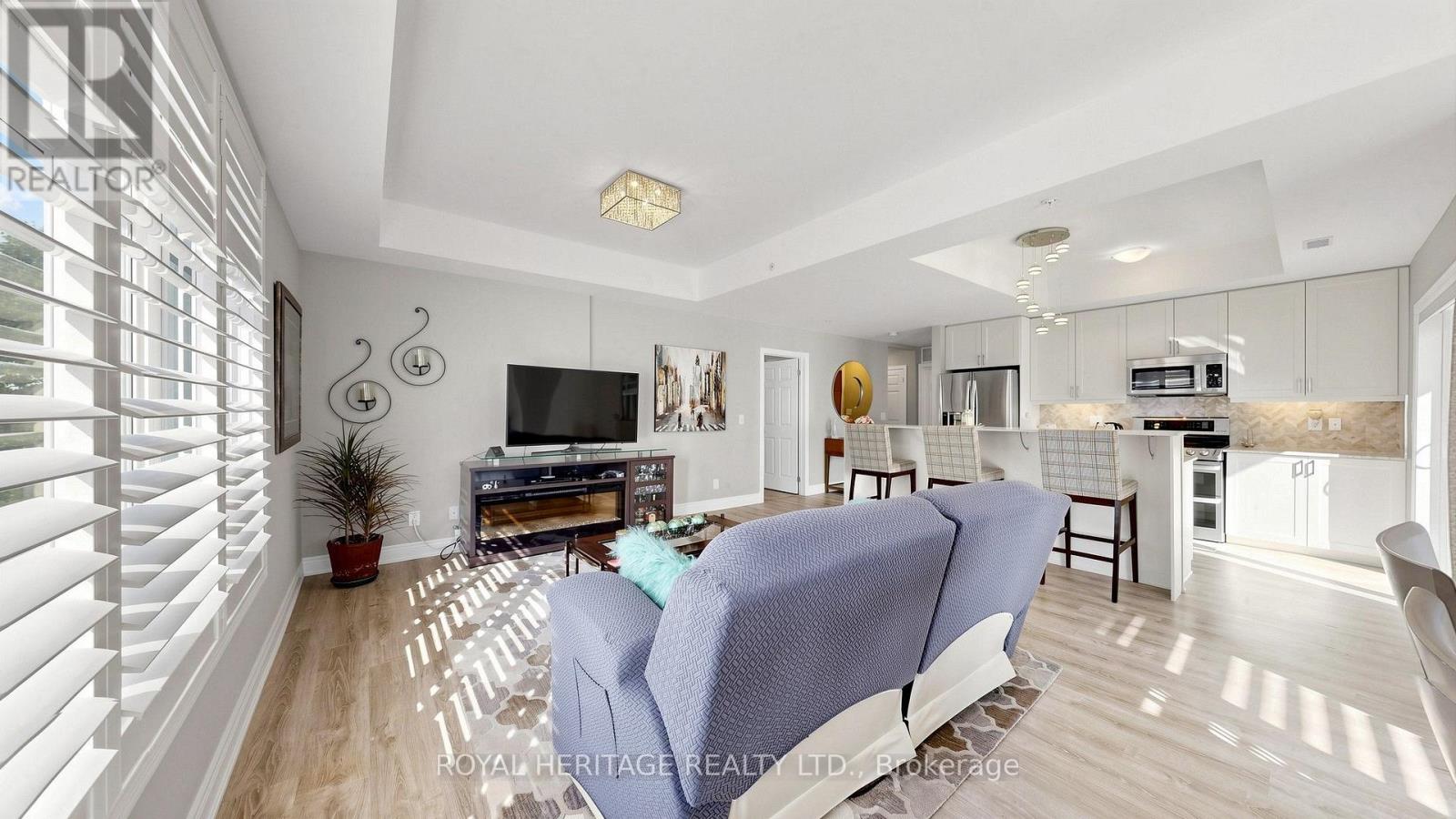 215 - 660 Gordon Street, Whitby, Ontario  L1N 0L1 - Photo 11 - E13709364