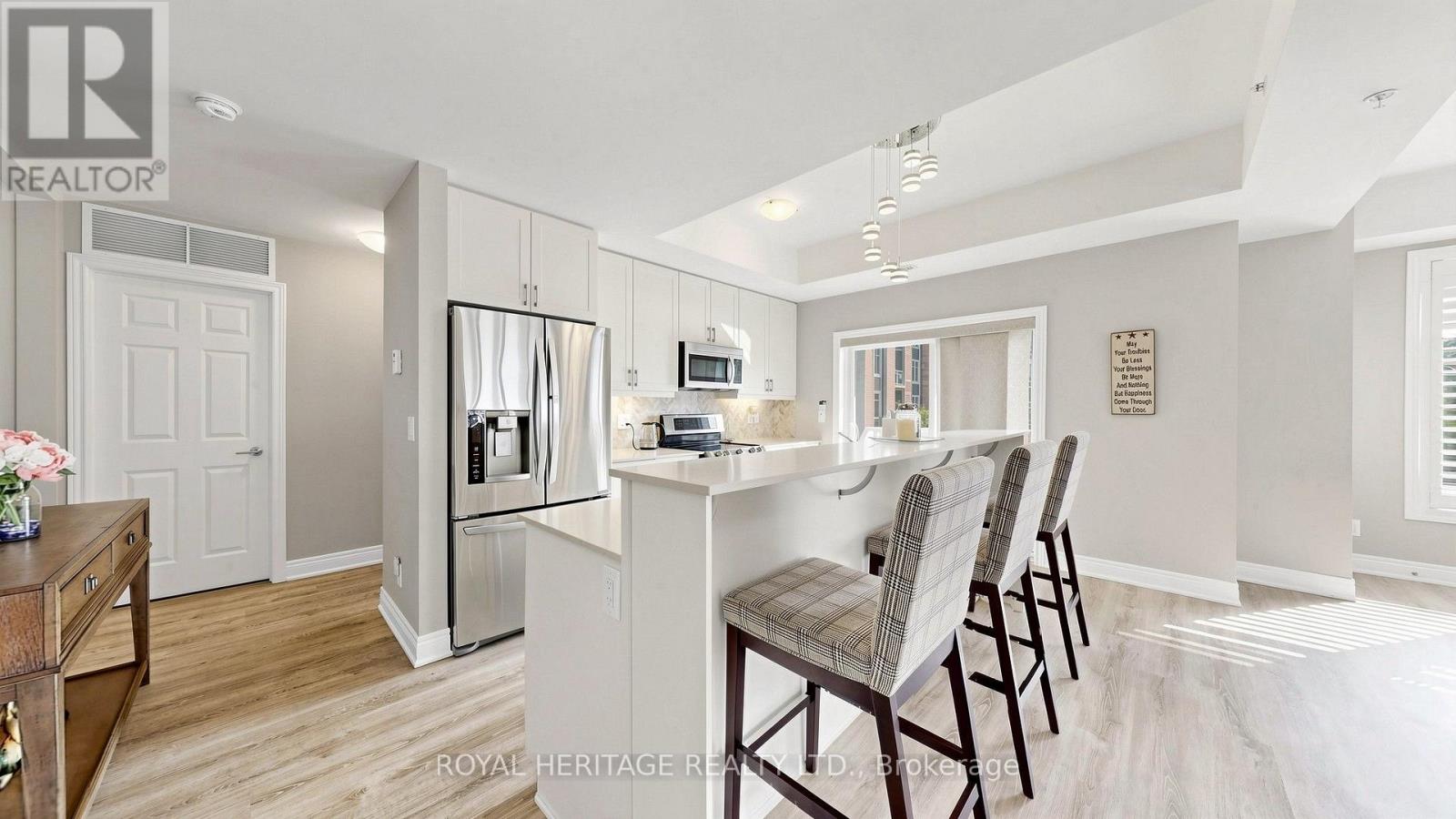215 - 660 Gordon Street, Whitby, Ontario  L1N 0L1 - Photo 17 - E13709364