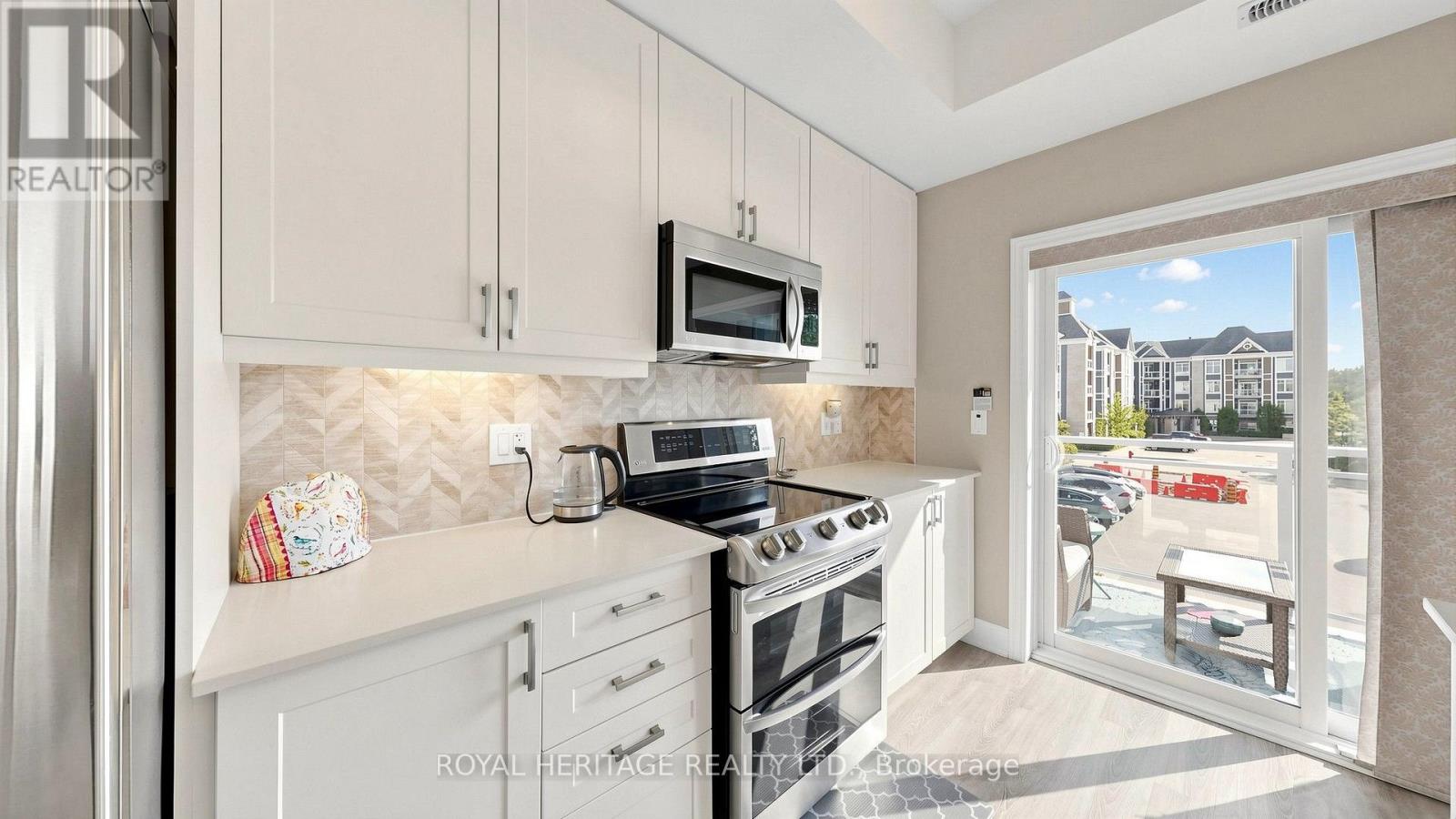 215 - 660 Gordon Street, Whitby, Ontario  L1N 0L1 - Photo 18 - E13709364