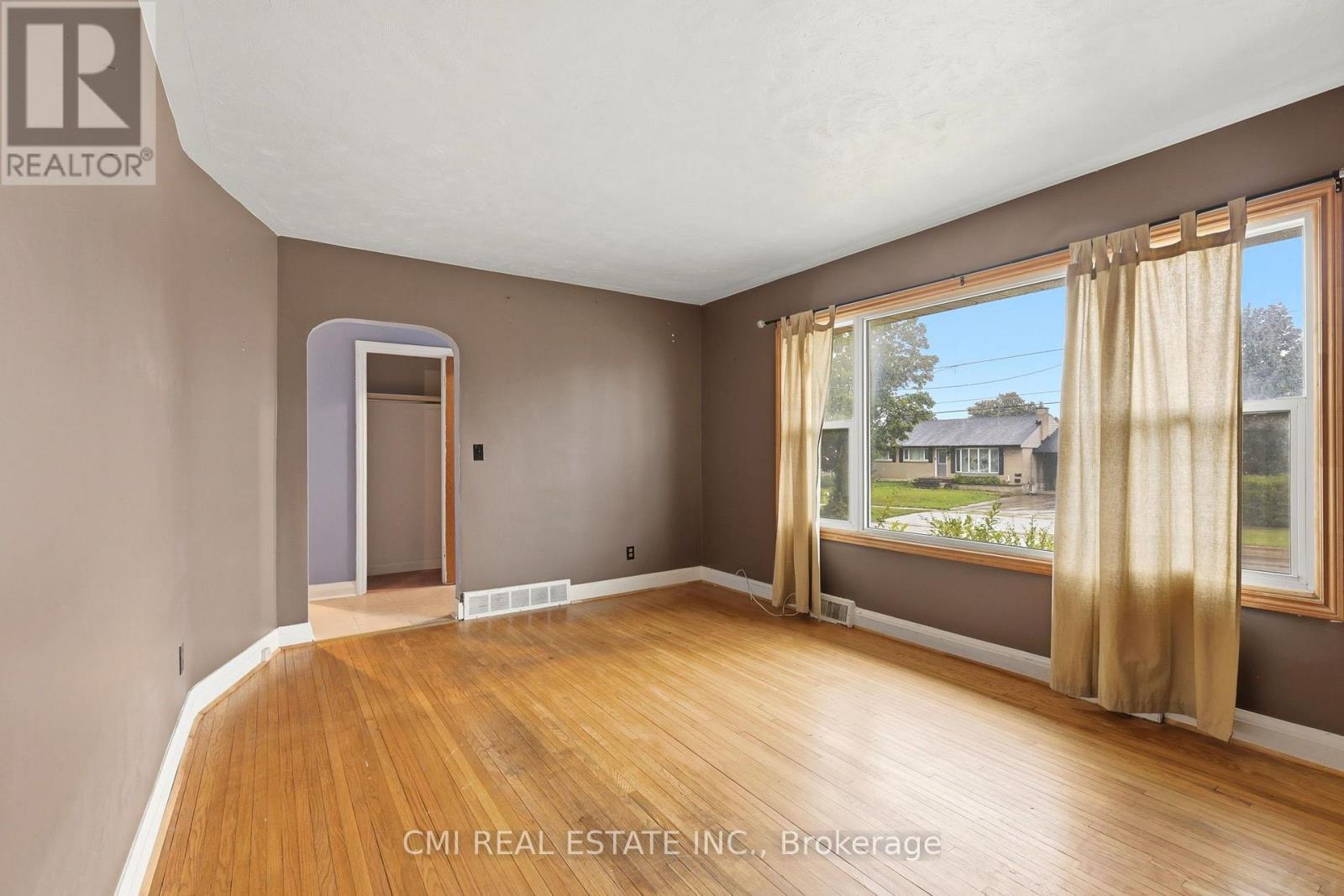 494 Annapolis Avenue, Oshawa, Ontario  L1J 2Y7 - Photo 7 - E13709398
