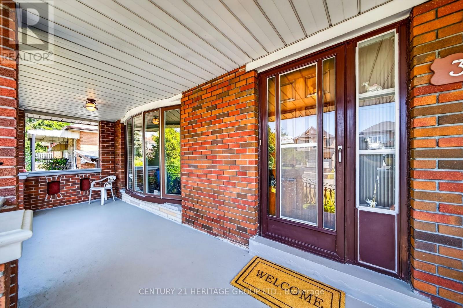 33 Jeanette Street, Toronto, Ontario  M1M 3G3 - Photo 3 - E13709430