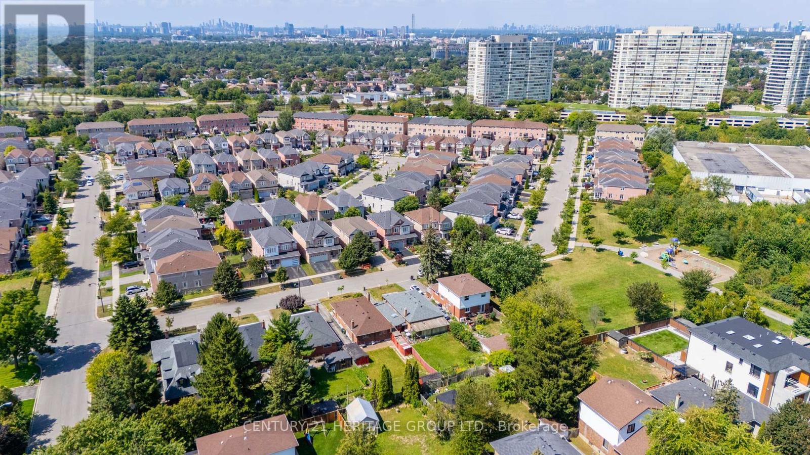 33 Jeanette Street, Toronto, Ontario  M1M 3G3 - Photo 35 - E13709430