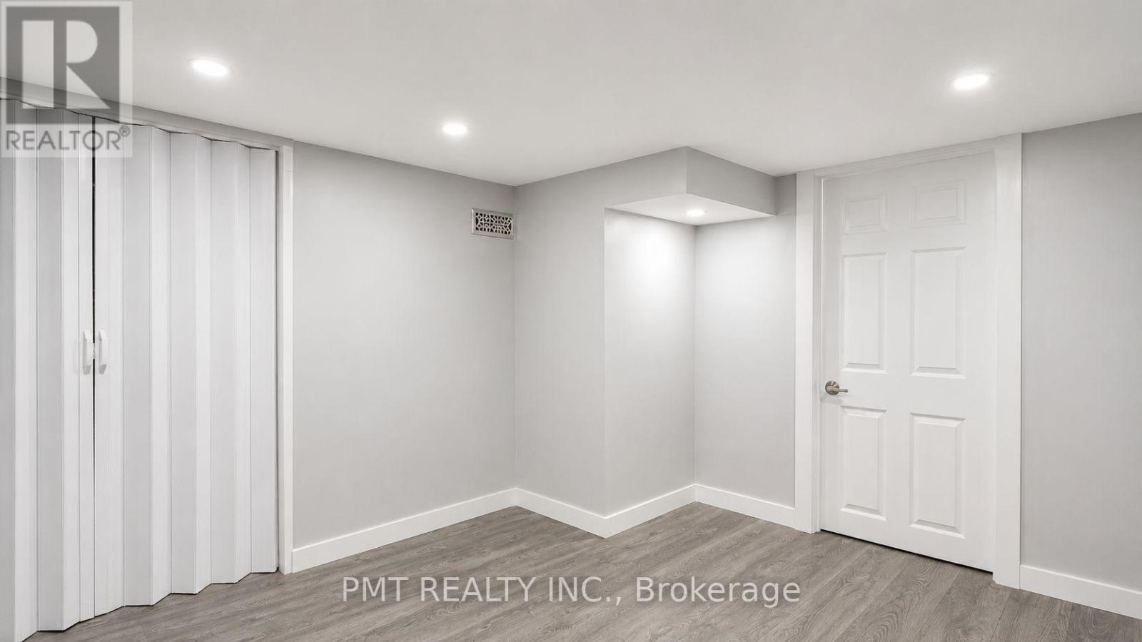109 Nassau Street, Oshawa, Ontario  L1J 4A3 - Photo 10 - E13709436