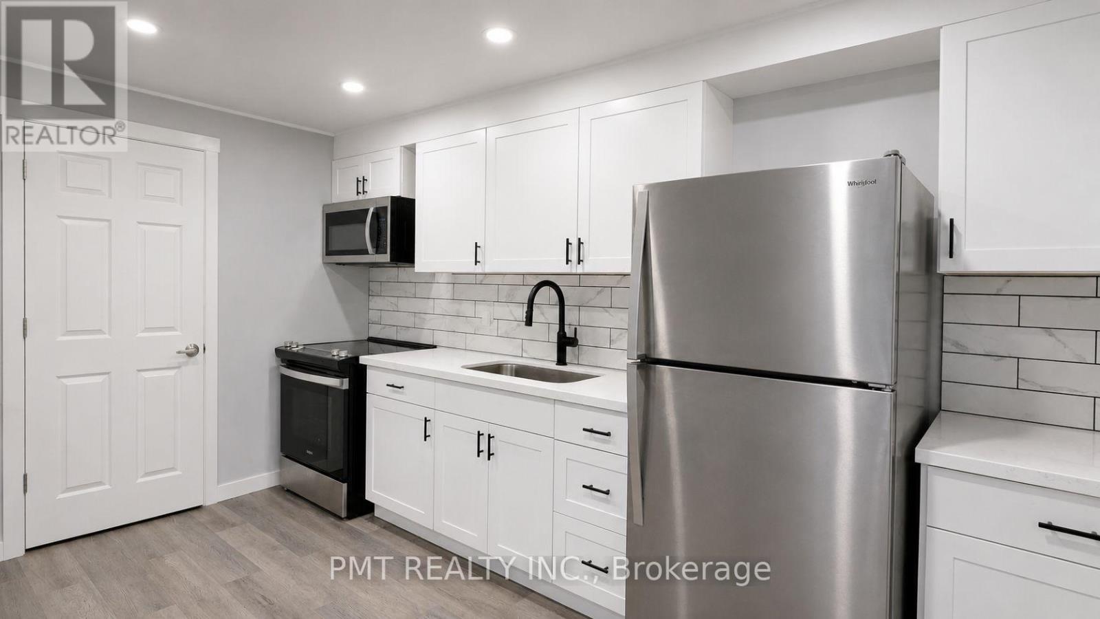 109 Nassau Street, Oshawa, Ontario  L1J 4A3 - Photo 4 - E13709436