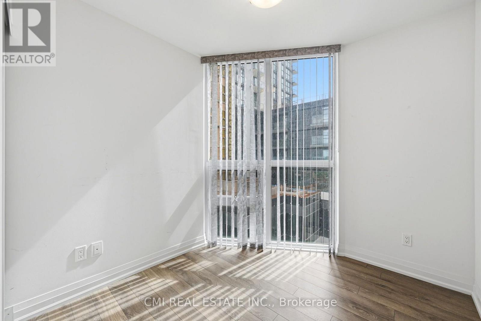 611 - 10 Meadowglen Place, Toronto, Ontario  M1G 0A8 - Photo 16 - E13709454
