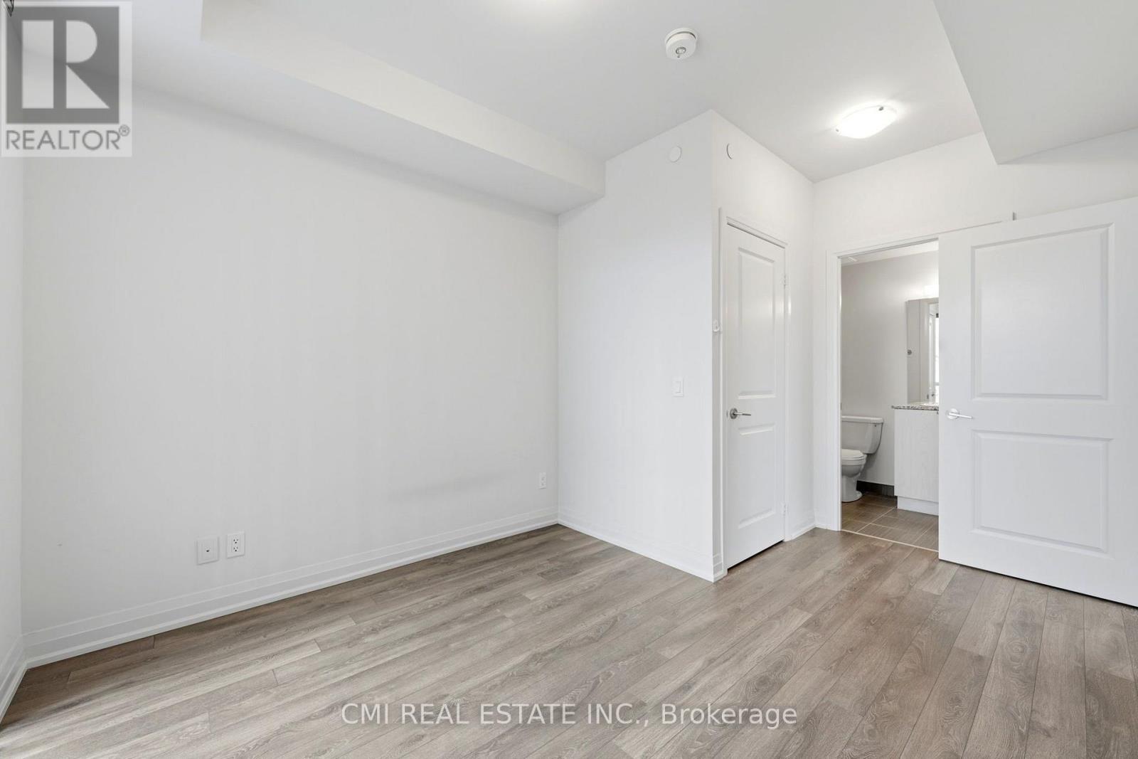 611 - 10 Meadowglen Place, Toronto, Ontario  M1G 0A8 - Photo 19 - E13709454