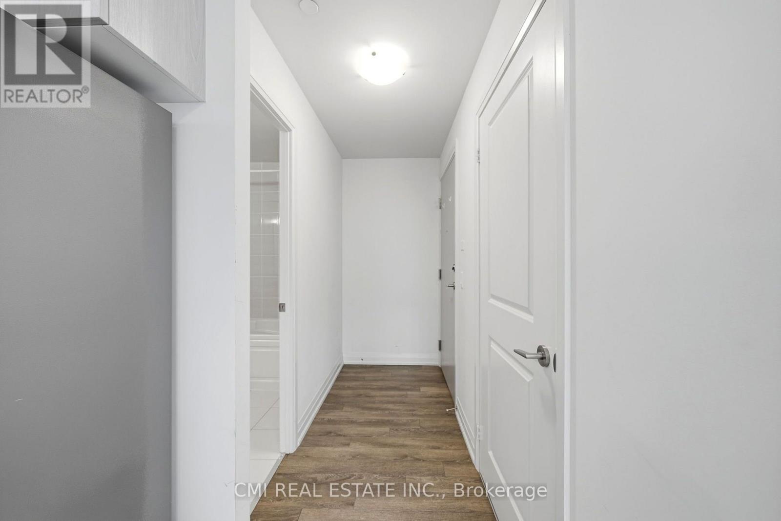 611 - 10 Meadowglen Place, Toronto, Ontario  M1G 0A8 - Photo 7 - E13709454