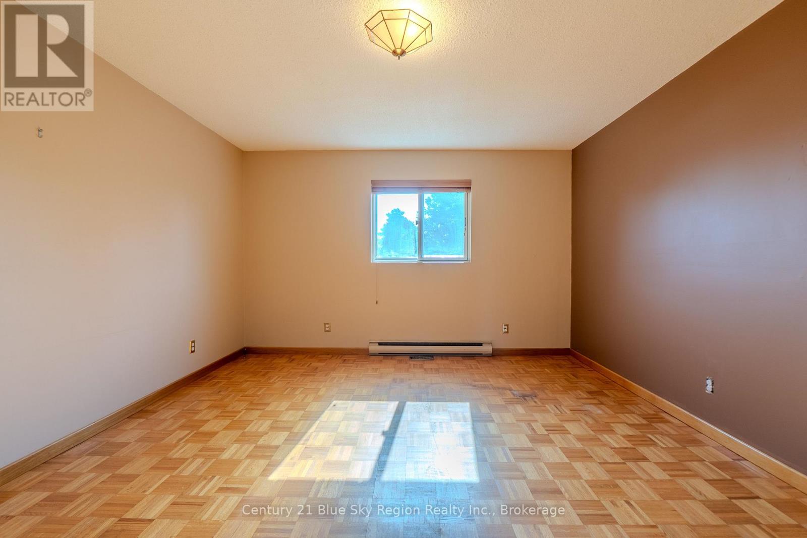 268 Levesque Street, West Nipissing, Ontario  P2B 3A3 - Photo 24 - X13709422
