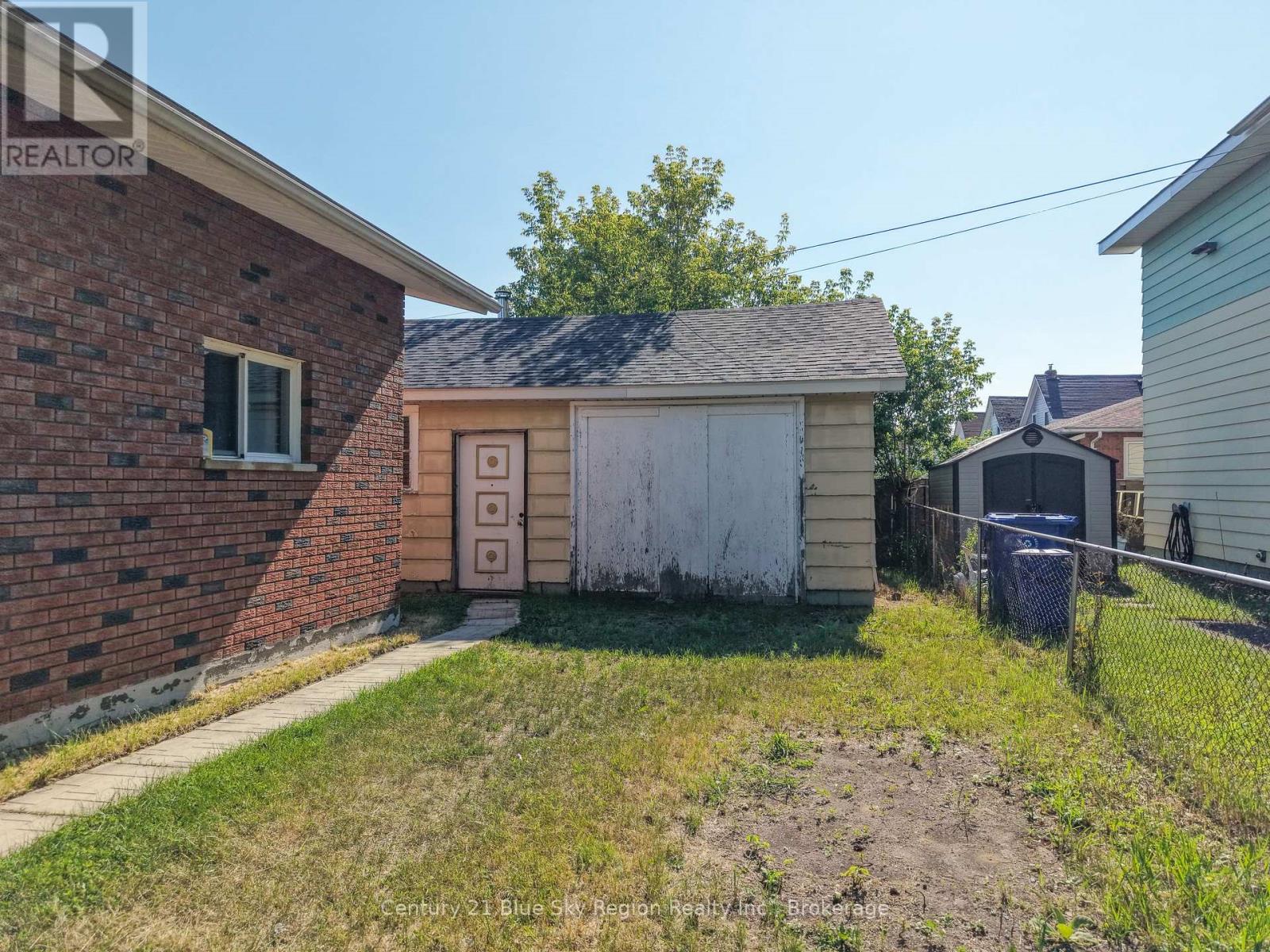 268 Levesque Street, West Nipissing, Ontario  P2B 3A3 - Photo 44 - X13709422