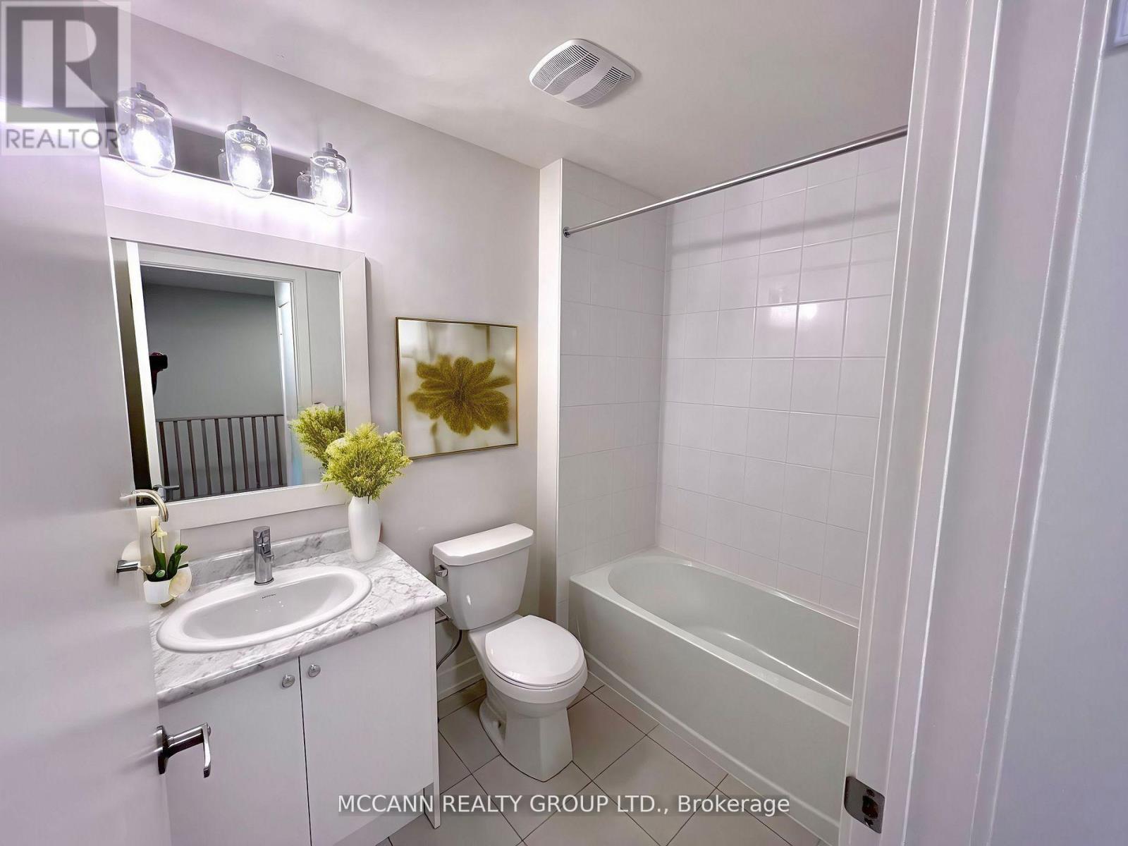 4 - 110 Grew Boulevard, Georgina, Ontario  L0E 1L0 - Photo 10 - N13709372