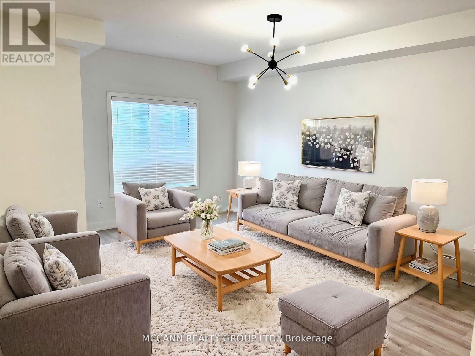 4 - 110 Grew Boulevard, Georgina, Ontario  L0E 1L0 - Photo 4 - N13709372