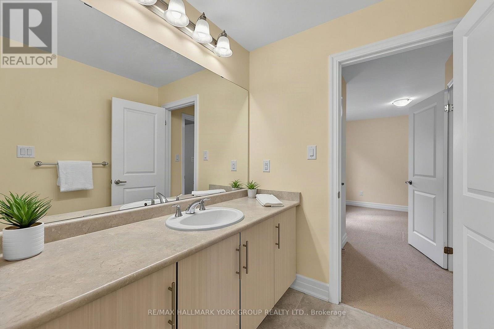 36 Alex Campbell Crescent, King, Ontario  L7B 1K9 - Photo 22 - N13709390