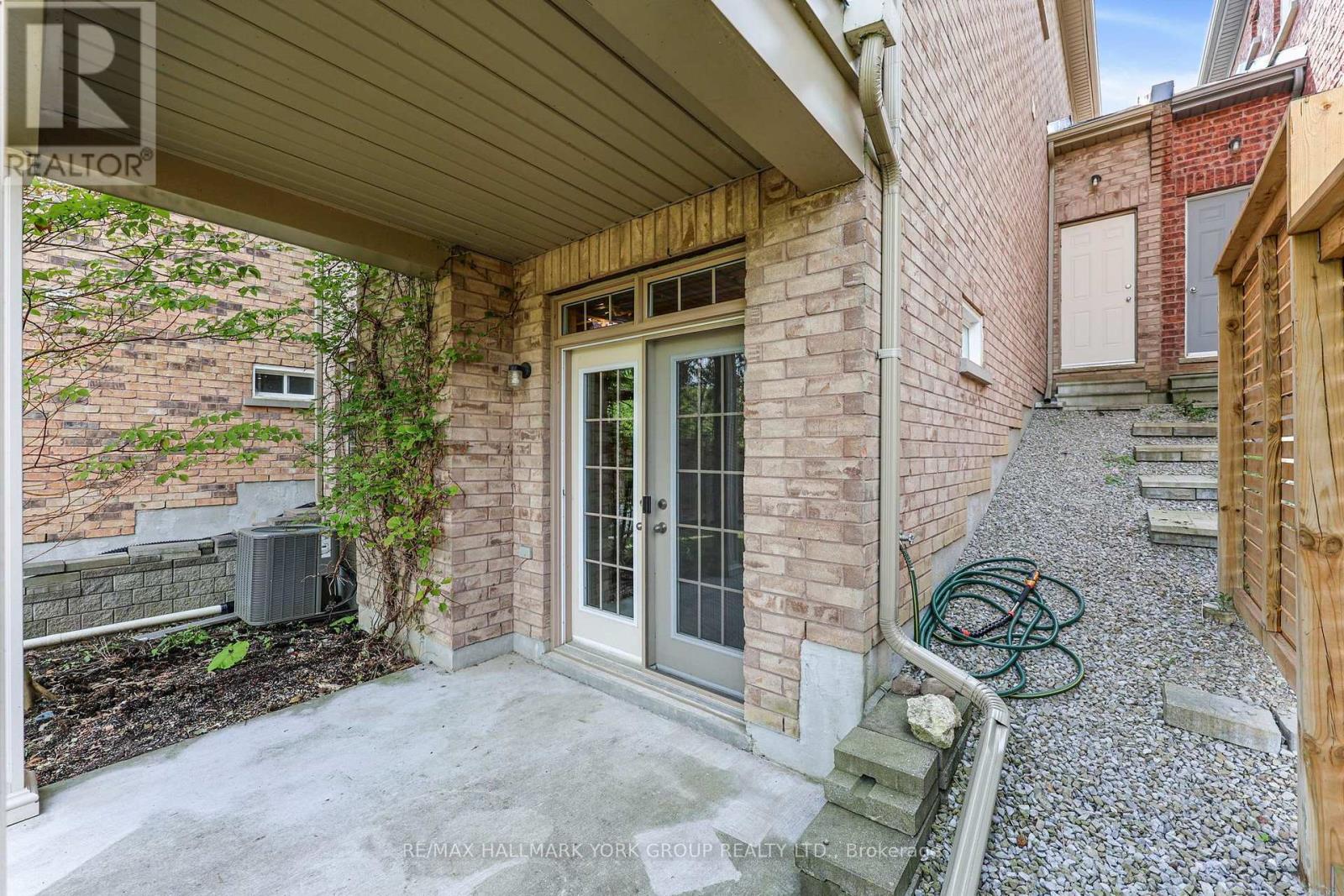 36 Alex Campbell Crescent, King, Ontario  L7B 1K9 - Photo 33 - N13709390