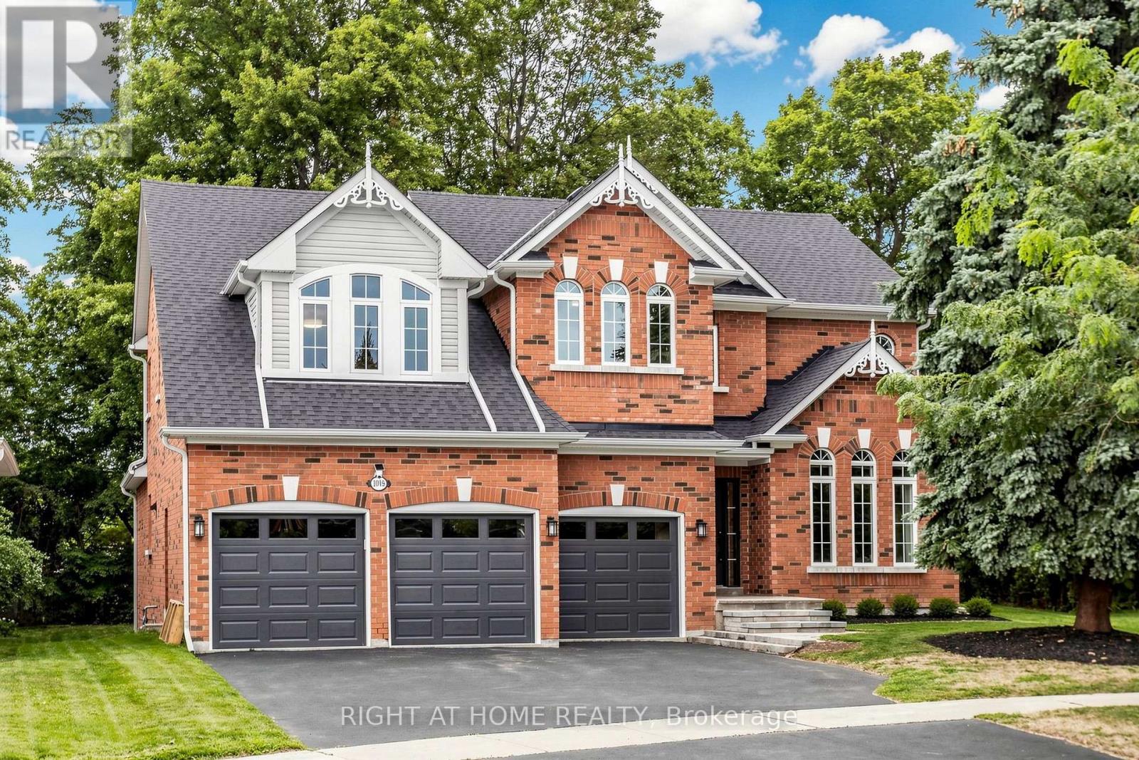 1019 NORTHERN PROSPECT CRESCENT, Newmarket, Ontario