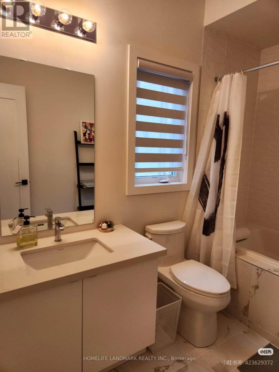 Coach H - 9416 Bayview Avenue, Richmond Hill, Ontario  L4C 5G9 - Photo 5 - N13709420