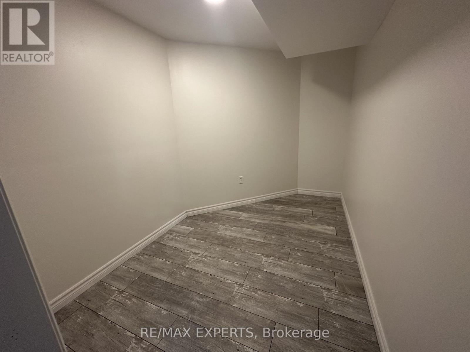 249 Rushbrook Drive, Newmarket, Ontario  L3X 2E3 - Photo 36 - N13709444