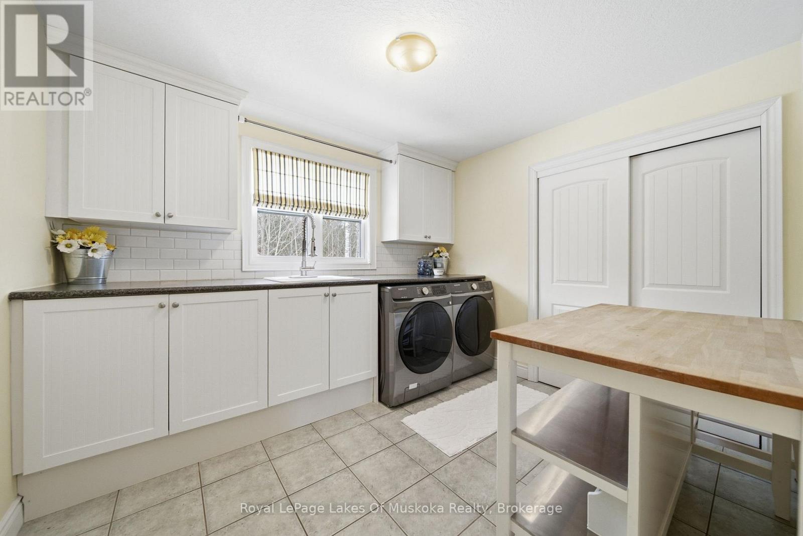 2029 Elana Drive, Severn (Bass Lake), Ontario  L3V 0C1 - Photo 18 - S13709406