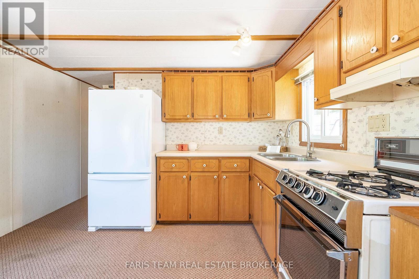 79 Stans Circle, Midland, Ontario  L4R 0B9 - Photo 6 - S13709426