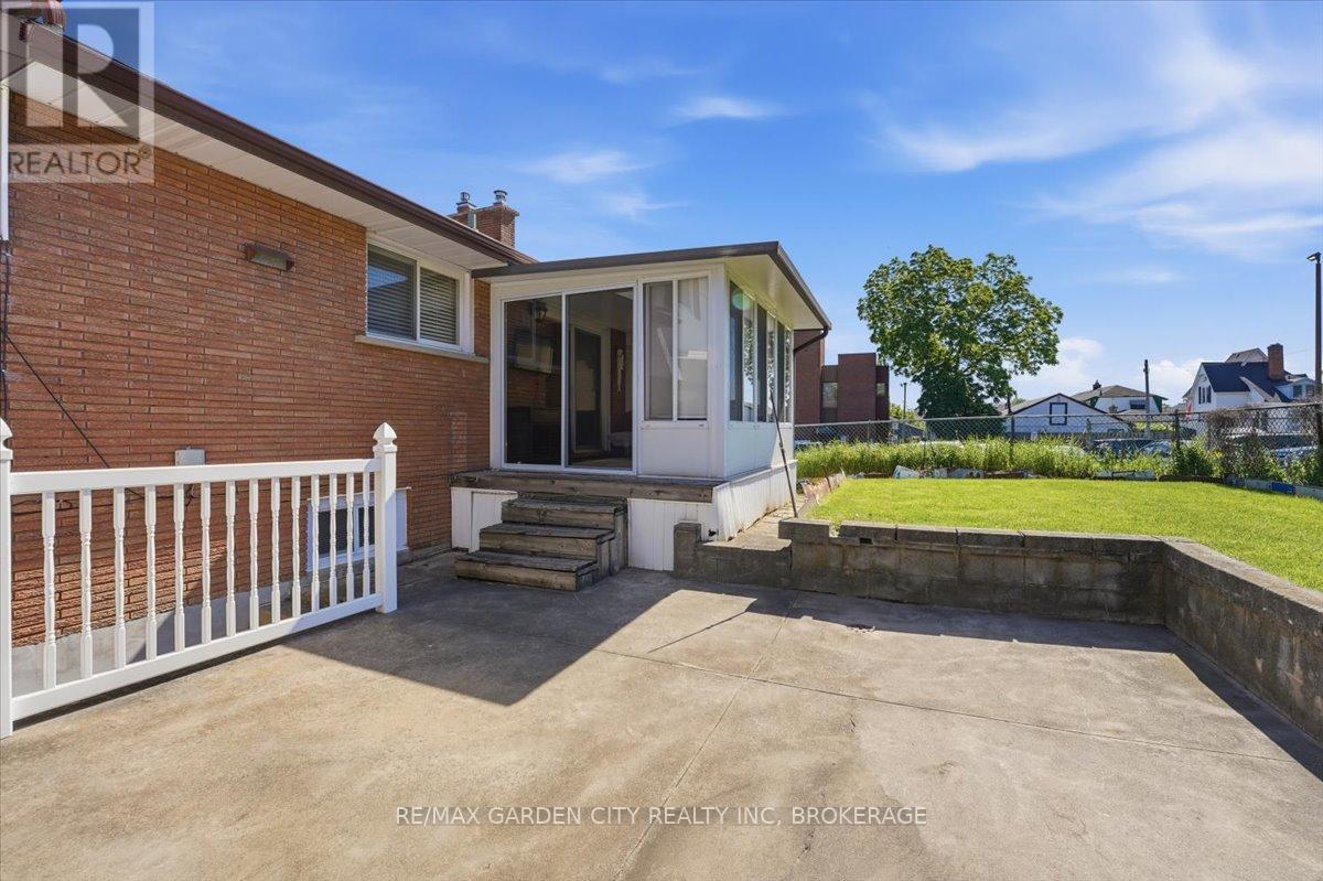 41 Albert Street W, Thorold, Ontario  L2V 2G4 - Photo 8 - X13477550