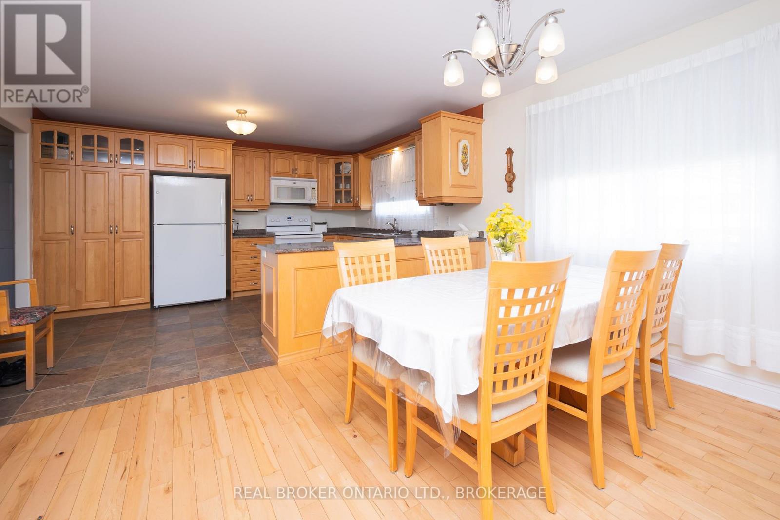 238 Bishop Street S, North Glengarry, Ontario  K0C 1A0 - Photo 9 - X13709402