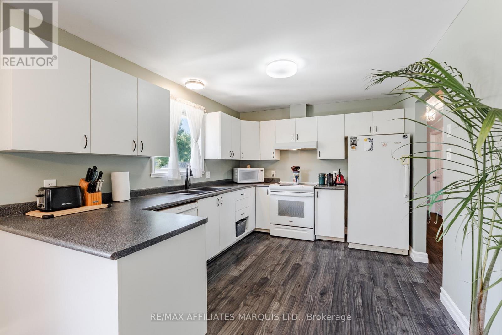 74 Columbia Avenue, South Stormont, Ontario K0C 1P0 - Photo 14 - X13709408
