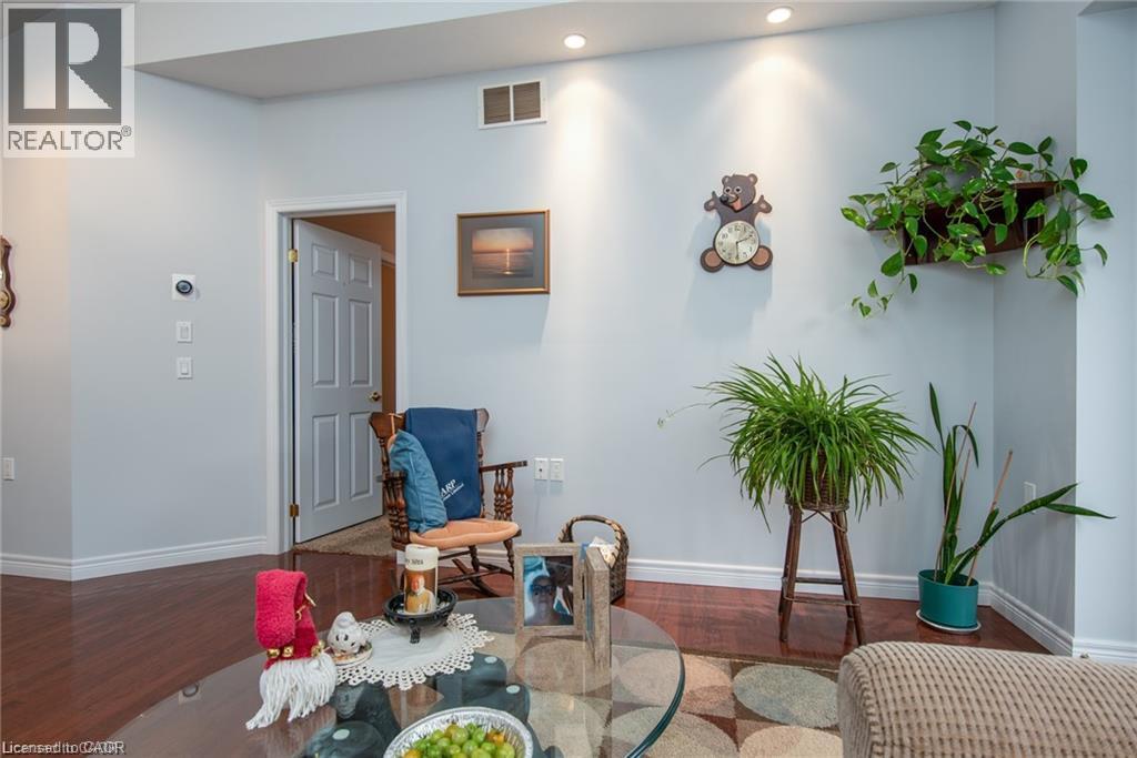 44 Livingston Boulevard Unit# 11, Baden, Ontario N3A 4M7 - Photo 17 - 40857922
