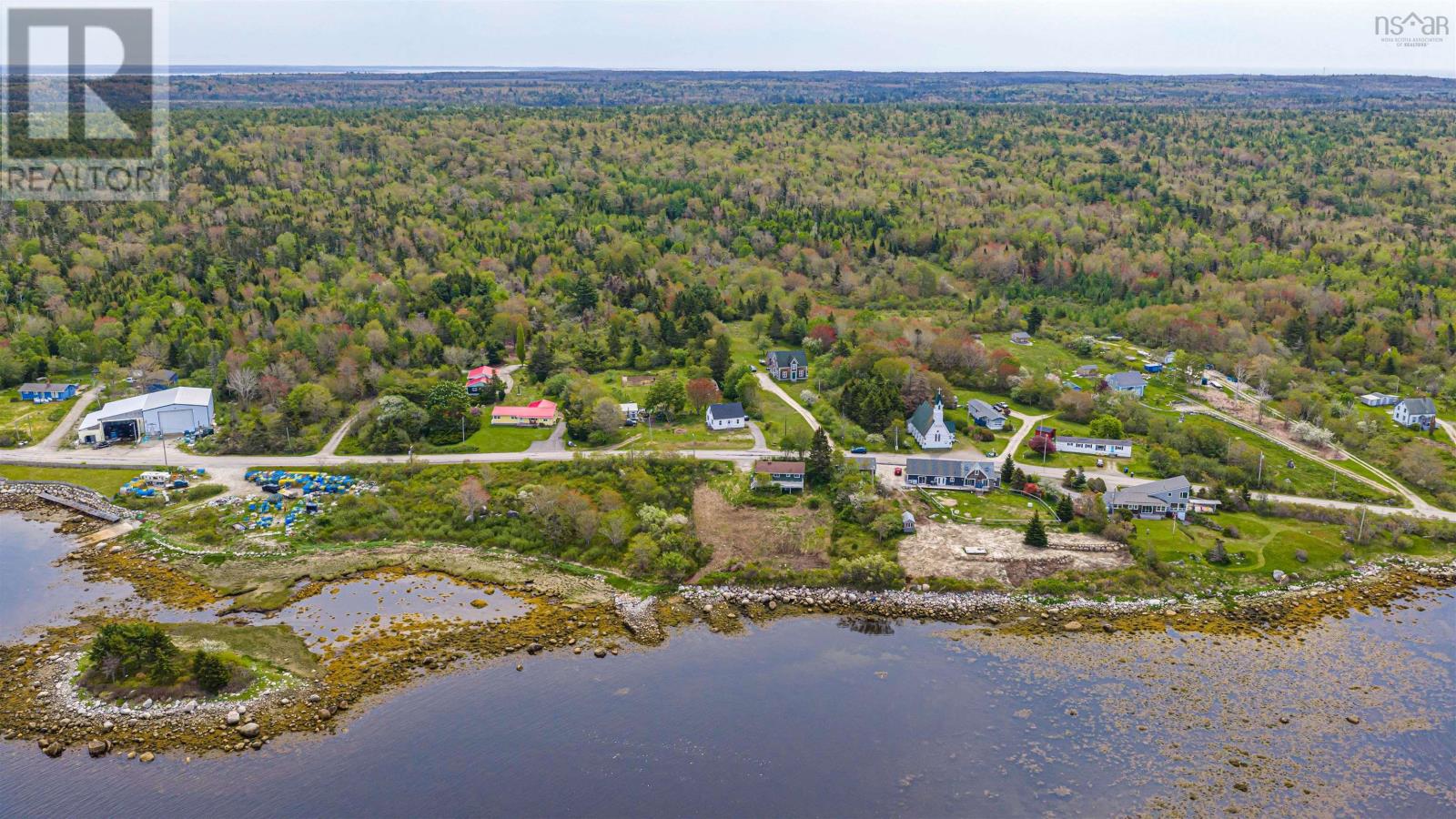 1166 Sandy Point Road, Shelburne, Nova Scotia  B0T 1W0 - Photo 5 - 202613127