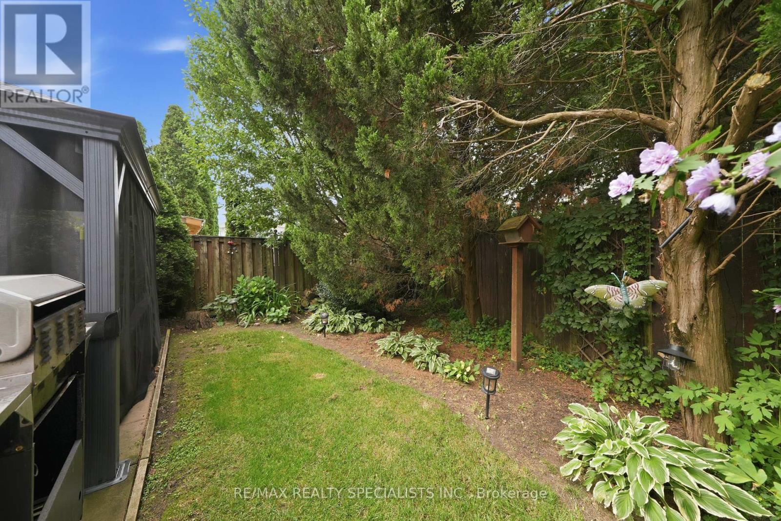 3881 Ponderosa Lane, Mississauga, Ontario  L5N 6W4 - Photo 26 - W13709368