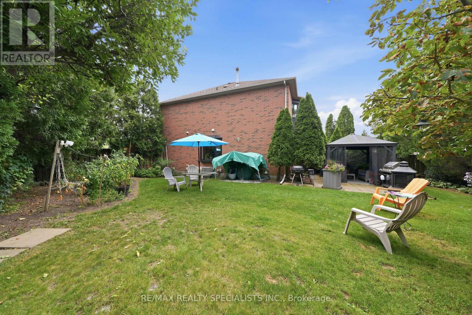 3881 Ponderosa Lane, Mississauga, Ontario  L5N 6W4 - Photo 29 - W13709368