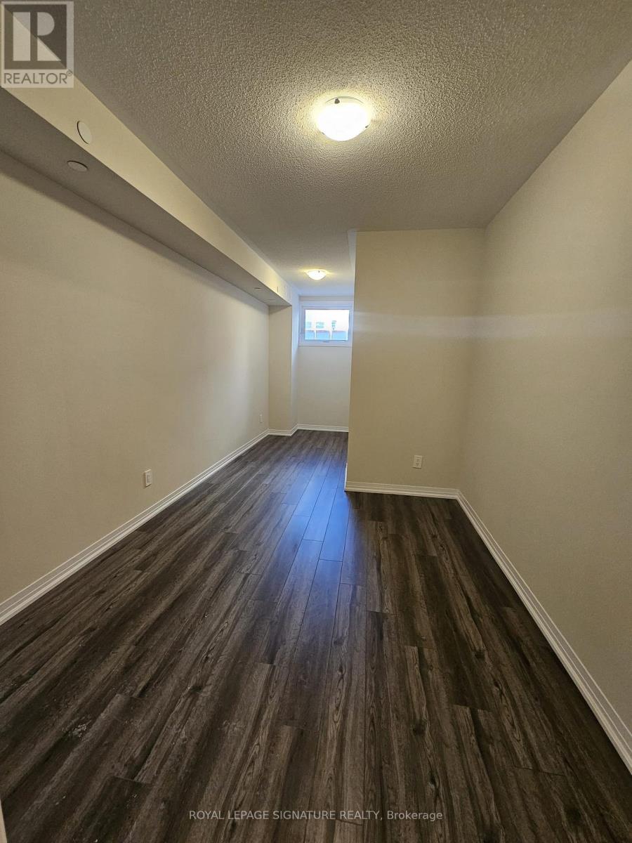 121 - 1589 Rose Way, Milton, Ontario  L9E 1N4 - Photo 16 - W13709370