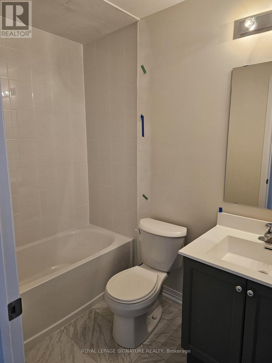 121 - 1589 Rose Way, Milton, Ontario  L9E 1N4 - Photo 9 - W13709370