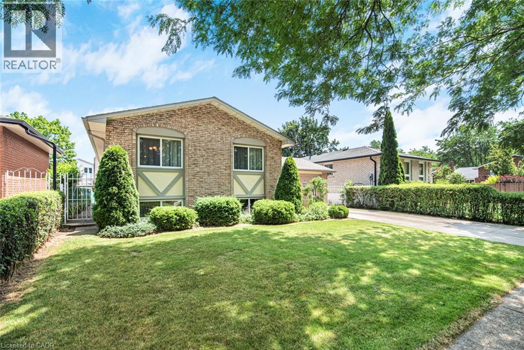 20 Birchlawn Drive, Stoney Creek, Ontario  L8G 4B6 - Photo 3 - 40848492