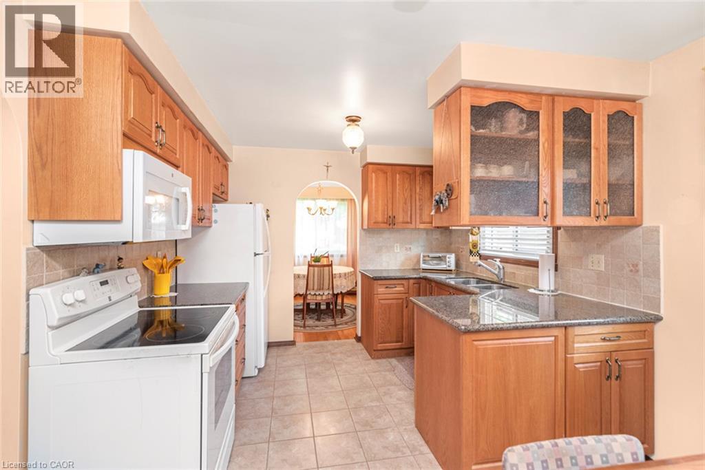 20 Birchlawn Drive, Stoney Creek, Ontario  L8G 4B6 - Photo 21 - 40848492